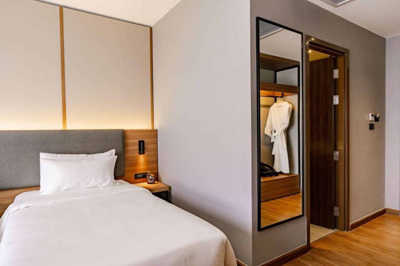 Best Western Chatuchak Бангкок Экстерьер фото